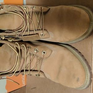 Timberland shoes, no box. Waterproof.